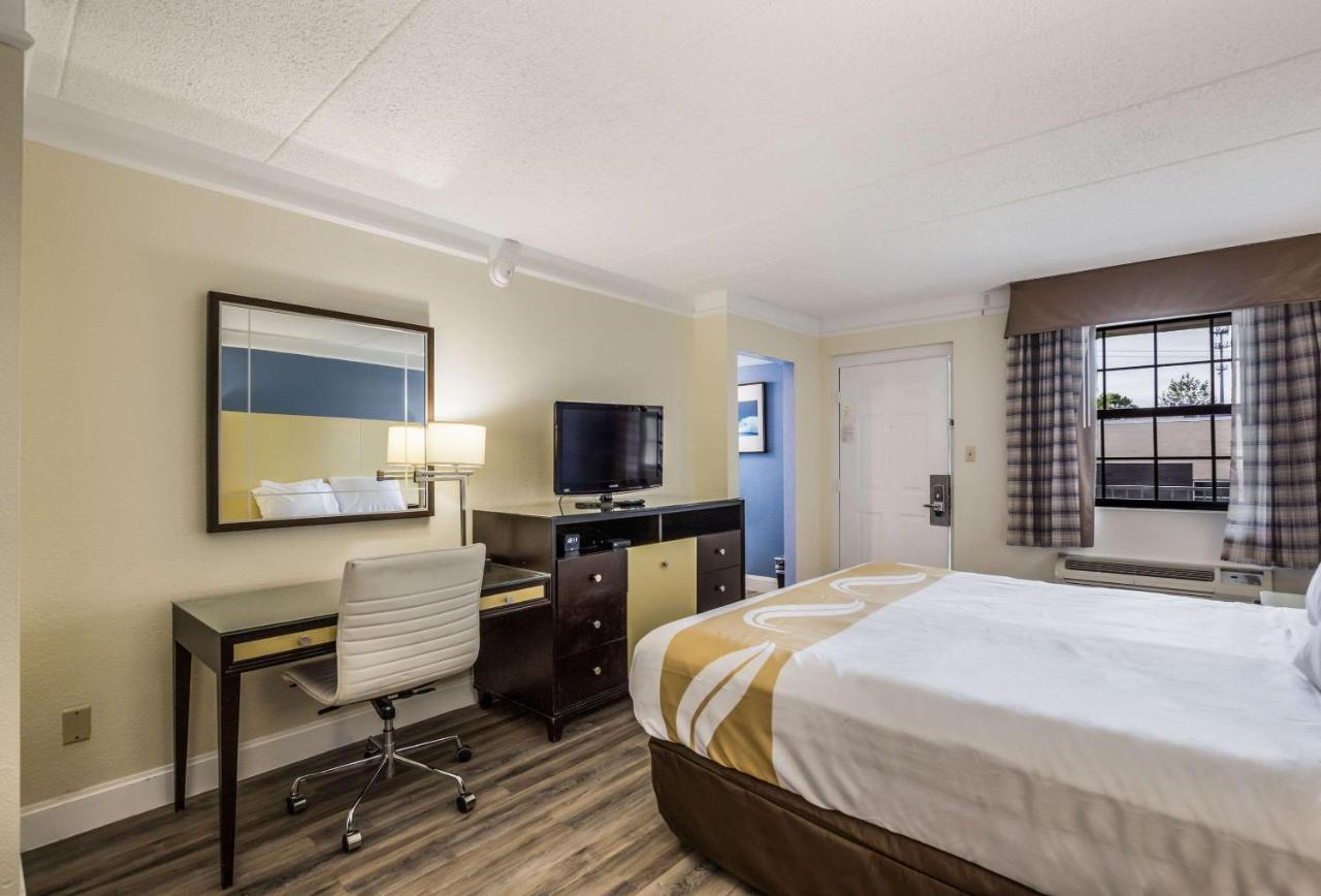 Quality Inn Hampton Buitenkant foto