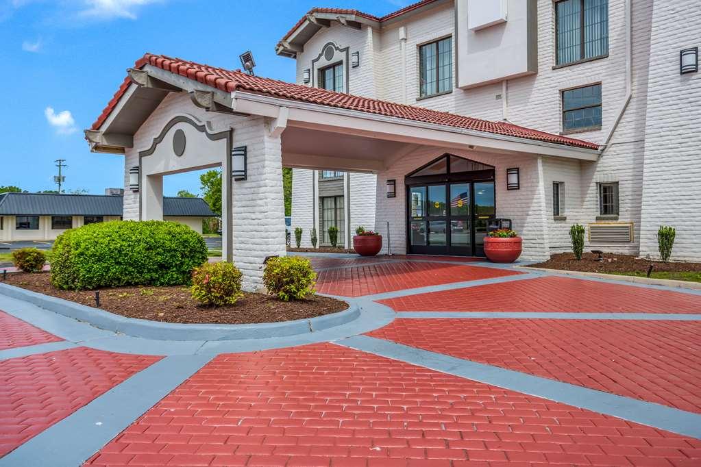 Quality Inn Hampton Buitenkant foto