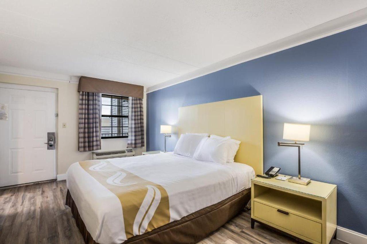Quality Inn Hampton Buitenkant foto