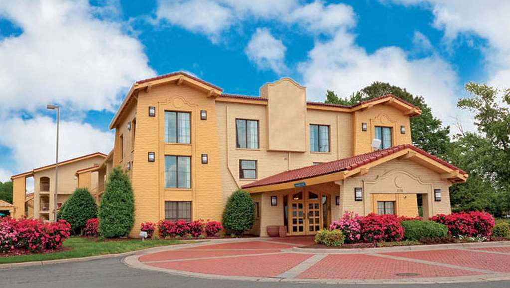 Quality Inn Hampton Buitenkant foto